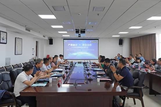 4826fe7695b2cfe948b7761244a9df1