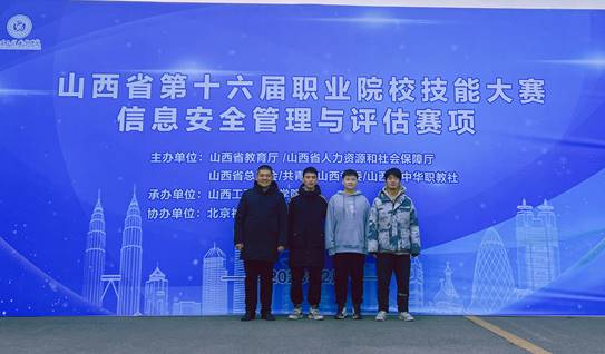 3370f97c330bd6cccdb216d6eaea998