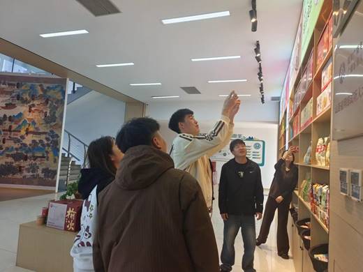 8be233b90ff7f547c2afdda811a4af6