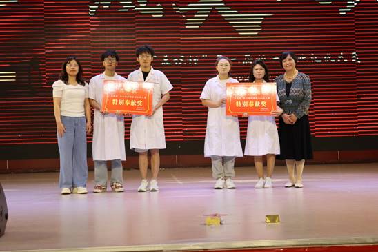 b905c1d1412100d21a6252115743f3c