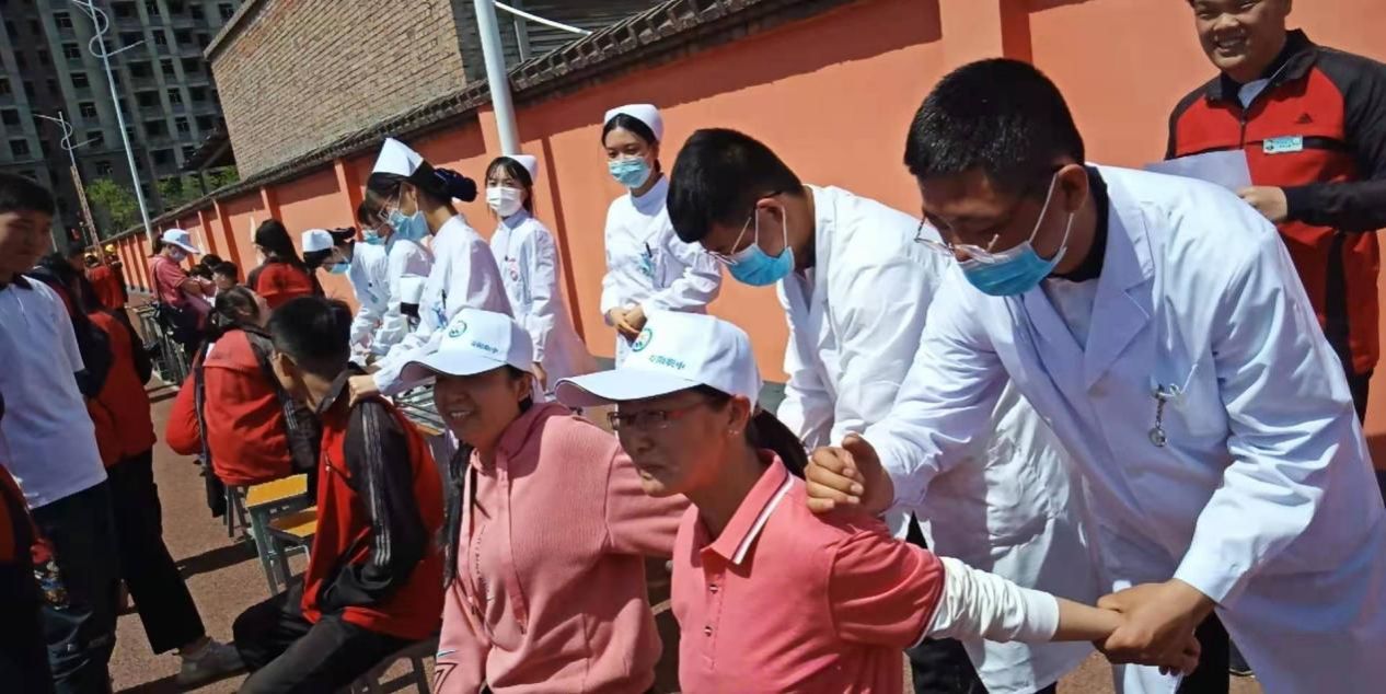 3bbdf3c1e75e336eb16d571a2dfcae1