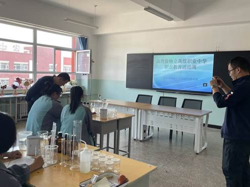 https://img.jianpian.info/migrate/ep_user/8185938/ep_article/44058581/f4bef0b34583b16469d7af8e01221fd2_0.jpg?imageView2/2/w/750/h/1400/q/80