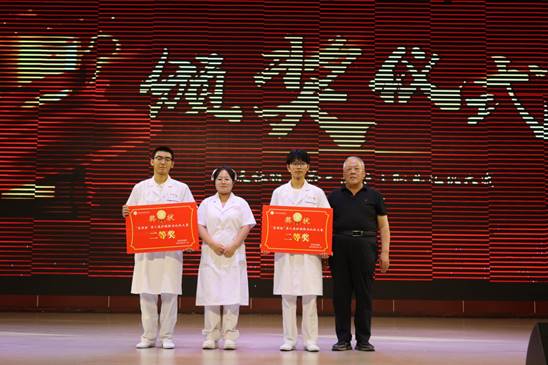 63550314856b342efc6c7de12447554