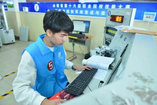 2903a13671c0f90a1f650b6ea5f26a7