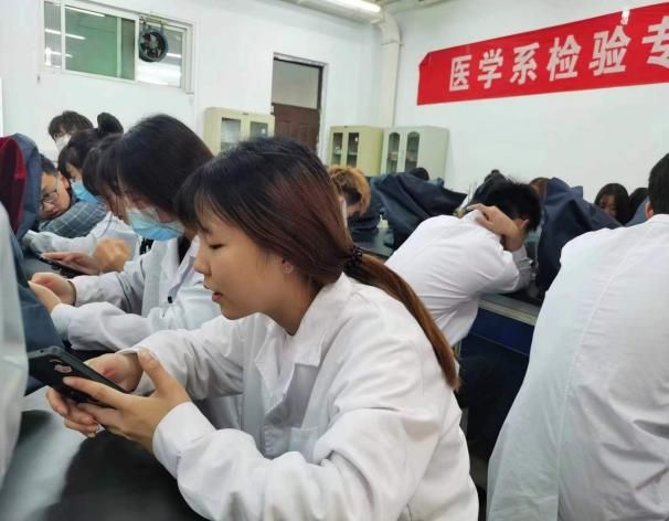 ddaf796a77a8b69124f5bbfc1a9a6fb