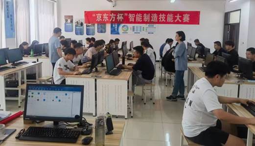 17519165242a58df793bdc667e2ad73