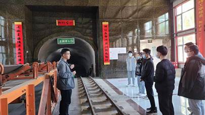 4993b59d3742937111210862fdc81e3