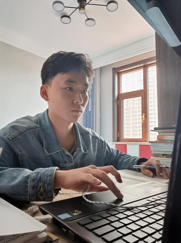 音乐舞蹈学院 郭泽玉