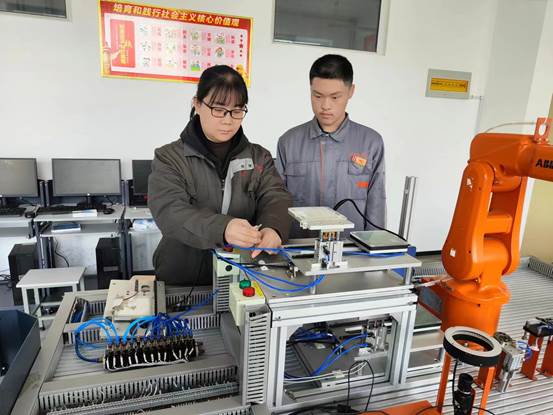 87080f0540a1c3a014ffa1887eb038b