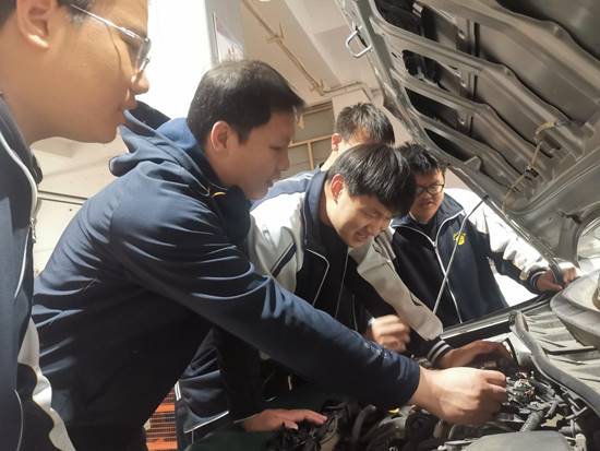 fcba7812fcd7b8928c81dded39e92fd